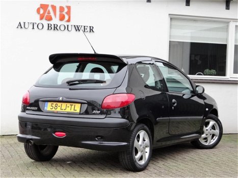 Peugeot 206 - 1.6 16v XS Premium 109pk | leder - 1