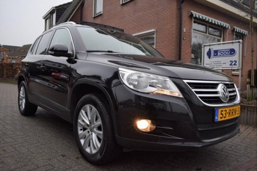 Volkswagen Tiguan - 1.4 TSI Sport&Style 4Motion AIRCO/CRUISE/DAK/PDC/TREKHAAK/NETTE STAAT - 1