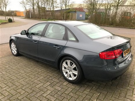 Audi A4 - 1.8 TFSI Advance - 1