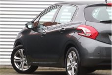 Peugeot 208 - 1.6 VTi Allure 5D | Climate | Navi Actie | PDC