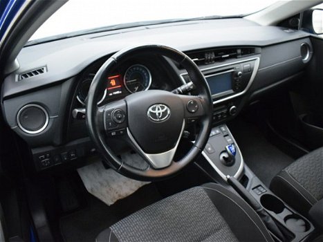 Toyota Auris - 1.8 HYBRID AUT. PANO | NAVI | XENON | 16''LMV - 1