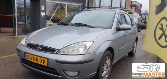 Ford Focus - 1.6 16V Collection - 1