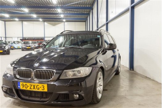 BMW 3-serie Touring - 325d High Executive /AUTOMAAT/TREKH./LEER/NAVI - 1