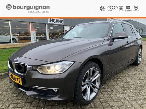 BMW 3-serie Touring - 320d xDrive High Executive Automaat , Trekhaak, Head-Up, ZEER COMPLEET - 1