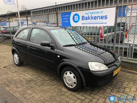 Opel Corsa - 1.2-16V Silverline/APK 09-2020 - 1