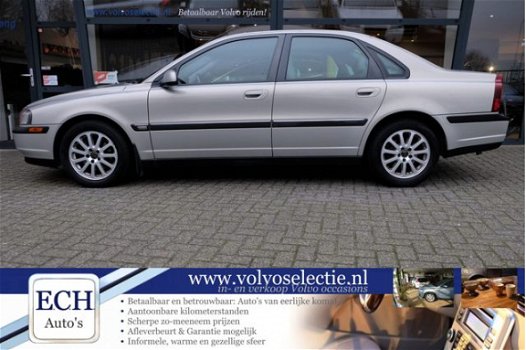 Volvo S80 - 2.4 Automaat, Leer, Climate Control, Parrot Bluetooth - 1