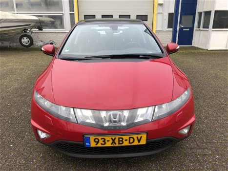 Honda Civic - 1.8 Executive Sport. PANODAK, CLIMA, NAP - 1