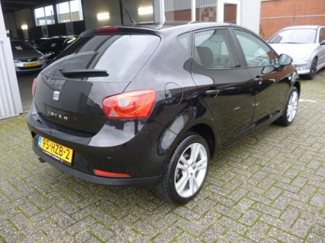 Seat Ibiza - 1.6 Sport-up LEDER/NAVI/5DRS - 1