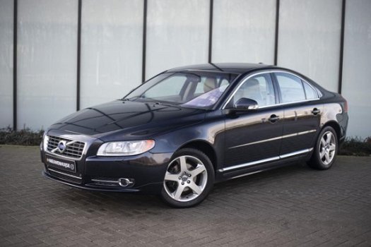 Volvo S80 - 2.4 D5 Executive - 1