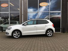 Volkswagen Polo - 1.2 TSI Highline Navi/ECC/Schuifdak. € 199.00 p. maand