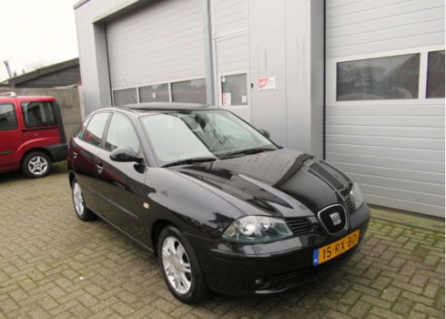 Seat Ibiza - 1.9 TDI 5-DRS 2005 Zwart-1e Eigenaar-NAP-Airco - 1