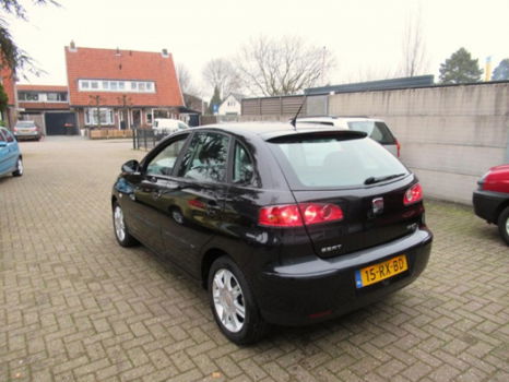 Seat Ibiza - 1.9 TDI 5-DRS 2005 Zwart-1e Eigenaar-NAP-Airco - 1