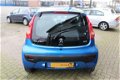 Peugeot 107 - 1.0 68PK Automaat, Airco, Stuurb., Elektr.R - 1 - Thumbnail