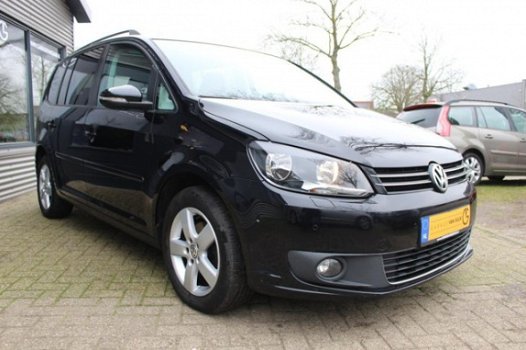 Volkswagen Touran - 1.4 TSI 140PK 7Pers, Panodak, Navi, Pdc, Crs - 1