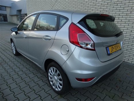 Ford Fiesta - 1.0 80PK 5D / NAVI / CRUISE / AIRCO - 1