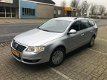 Volkswagen Passat Variant - 1.4 TSI Comfortline APK/NAVIGATIE/AIRCO/ NAP/ PDC /elek ramen/ ZEER NETT - 1 - Thumbnail