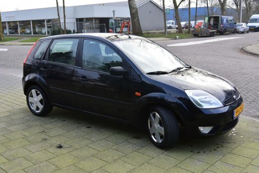 Ford Fiesta - 1.4-16V First Edition MET AIRCO & JAAR 25-01-2021 - 1