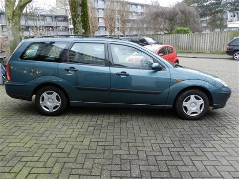 Ford Focus Wagon - 1.6-16V Cool Edition Airco - 1