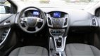 Ford Focus Wagon - 1.6 TDCI ECOnetic Lease Titanium GERESERVEERD.Navigatie, Trekhaak, Xenon, Park Pa - 1 - Thumbnail