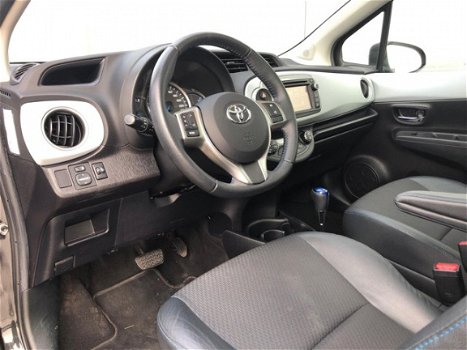 Toyota Yaris - 1.5 Full Hybrid Automaat | Panoramadak | H-Leder | - 1