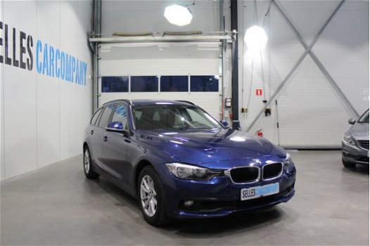 BMW 3-serie Touring - 318i Centennial High Executive | Navigatie | Stoelverwarming | LM Velgen | - 1