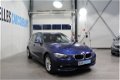 BMW 3-serie Touring - 318i Centennial High Executive | Navigatie | Stoelverwarming | LM Velgen | - 1 - Thumbnail