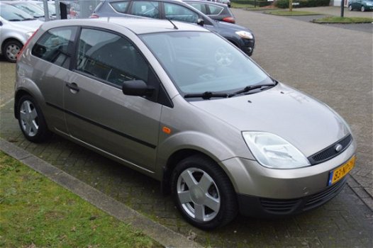 Ford Fiesta - 1.25-16V Centennial - 1