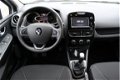 Renault Clio - 0.9 TCe Limited - 1 - Thumbnail