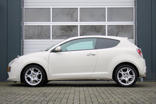 Alfa Romeo MiTo - 1.3 JTDm ECO Essential Clima/Cruise/Elek.Ramen/C.V./PDC/Leder/LM.Velgen/Blue&Me - 1