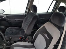 Opel Zafira - 1.6-16V Comfort NIEUWE APK