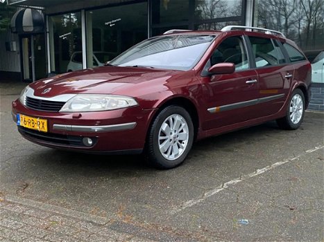 Renault Laguna Grand Tour - 2.2-16V dCi Privilège - 1