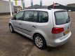 Volkswagen Touran - 1.4 TSI Comfortline prijs incl. onderhoudsbeurt en APK - 1 - Thumbnail