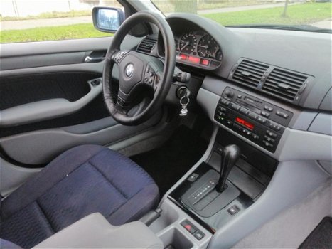 BMW 3-serie - 318i Executive Automaat- Clima+Airco- Rijd 100%- Originele Staat - 1