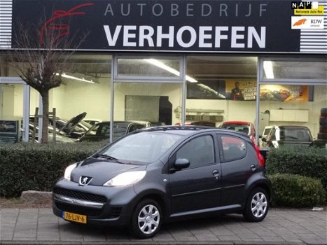 Peugeot 107 - 1.0-12V Urban Move - AIRCO - 5 DEURS - BOEKEN ERBIJ - GARANTIE - ACTIE PRIJS - 1