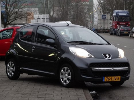 Peugeot 107 - 1.0-12V Urban Move - AIRCO - 5 DEURS - BOEKEN ERBIJ - GARANTIE - ACTIE PRIJS - 1