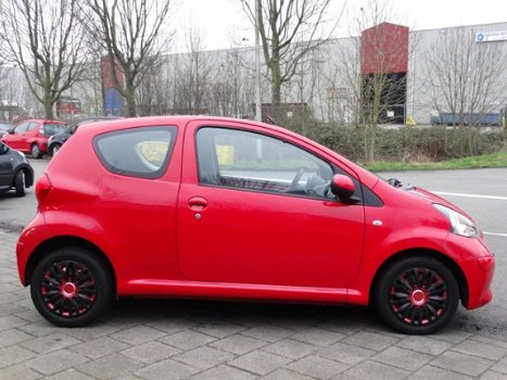 Toyota Aygo - 1.0-12V - APK TOT 12/2020 - ELEKTRISCHE RAMEN - USB - AUX - BT - ACTIE PRIJS - 1