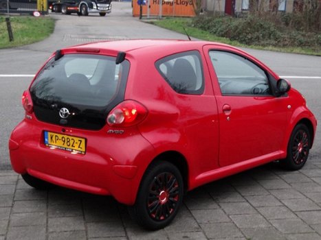 Toyota Aygo - 1.0-12V - APK TOT 12/2020 - ELEKTRISCHE RAMEN - USB - AUX - BT - ACTIE PRIJS - 1