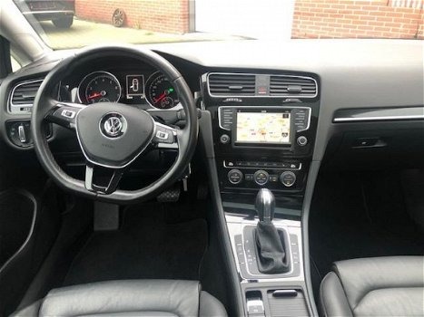 Volkswagen Golf - 1.4 TSI ACT Highline 150pk Aut.Navi, Bi-xenon, Panorama, voll leer - 1