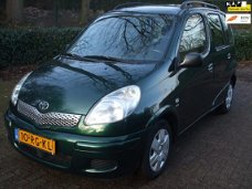 Toyota Yaris Verso - 1.3 VVT-i Sol airco 166 dkm NAP 5 deurs groen