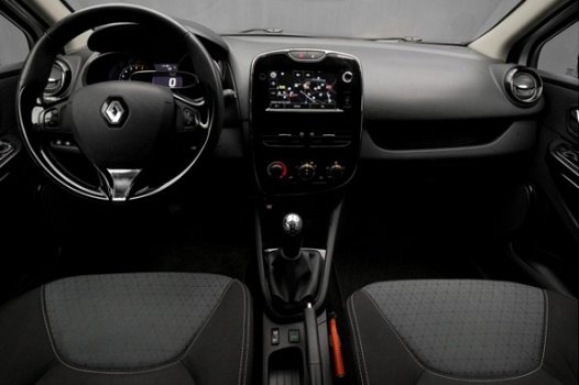 Renault Clio - 0.9 TCe Dynamique Sport (NAVIGATIE, KEYLESS, LEER STUUR, SPORTSTOELEN, BASS REFLEX AU - 1
