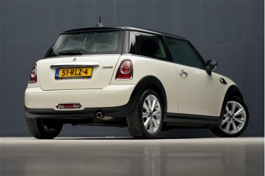 Mini Mini Cooper - 1.6 10 Years II Chilli Edition Sport (NAVIGATIE, LEDER, SPORTSTOELEN, DUAL TONE L - 1