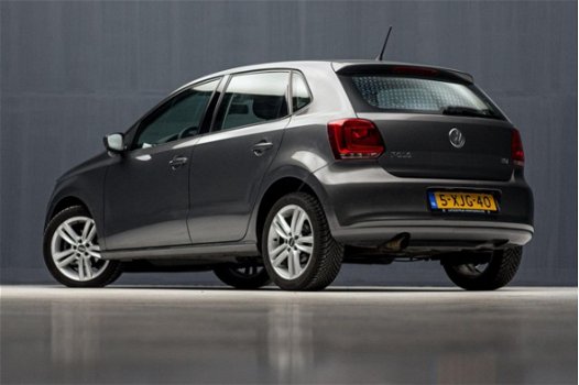 Volkswagen Polo - 1.2 TSI Sportline (AIRCO, LM VELGEN, ISOFIX, NIEUWE APK, SPORTSTOELEN, ELEK. PAKKE - 1