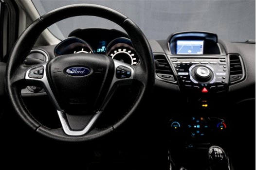 Ford Fiesta - 1.5 TDCi Titanium Sport (NAVIGATIE, KEYLESS, XENON, INTERIEUR VERLICHTING, TELEFOON, C - 1