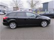 Ford Focus Wagon - 1.6 TI-VCT First Edition AIRCO PRIVACY LMV - 1 - Thumbnail