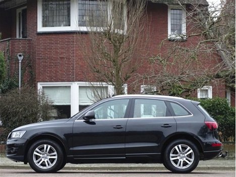 Audi Q5 - 2.0 TFSI 210PK Quattro / automaat / MMI + LED - 1