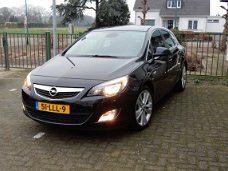 Opel Astra - 1.4 Turbo Sport 140 pk Trekhaak afneembare kogel en Navi