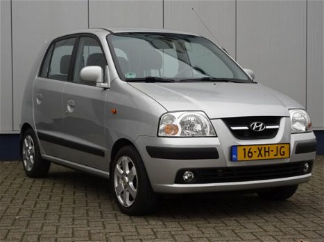 Hyundai Atos - 1.1i DYNAMIC YOUNG AUTOMAAT AIRCONDITIONING / TREKHAAK / LM VELGEN - 1