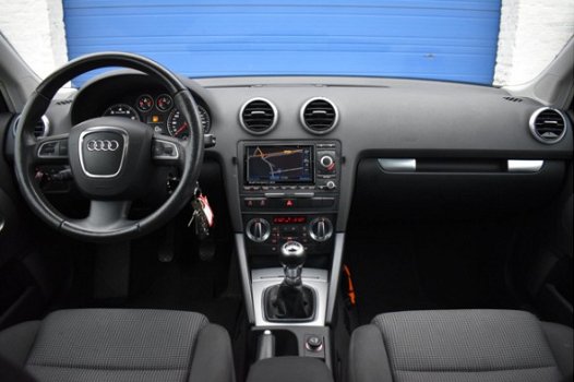 Audi A3 - 1.2 TFSI Ambition Advance / Schuifdak / Xenon - 1