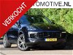 Porsche Cayenne - 3.0 S E-Hybrid Sport Chrono excl. BTW Luchtvering, Pano dak, Soft close, Lane keep - 1 - Thumbnail