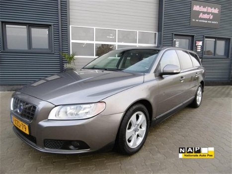 Volvo V70 - 1.6D DRIVe Kinetic Airco Clima Cruise Control - 1